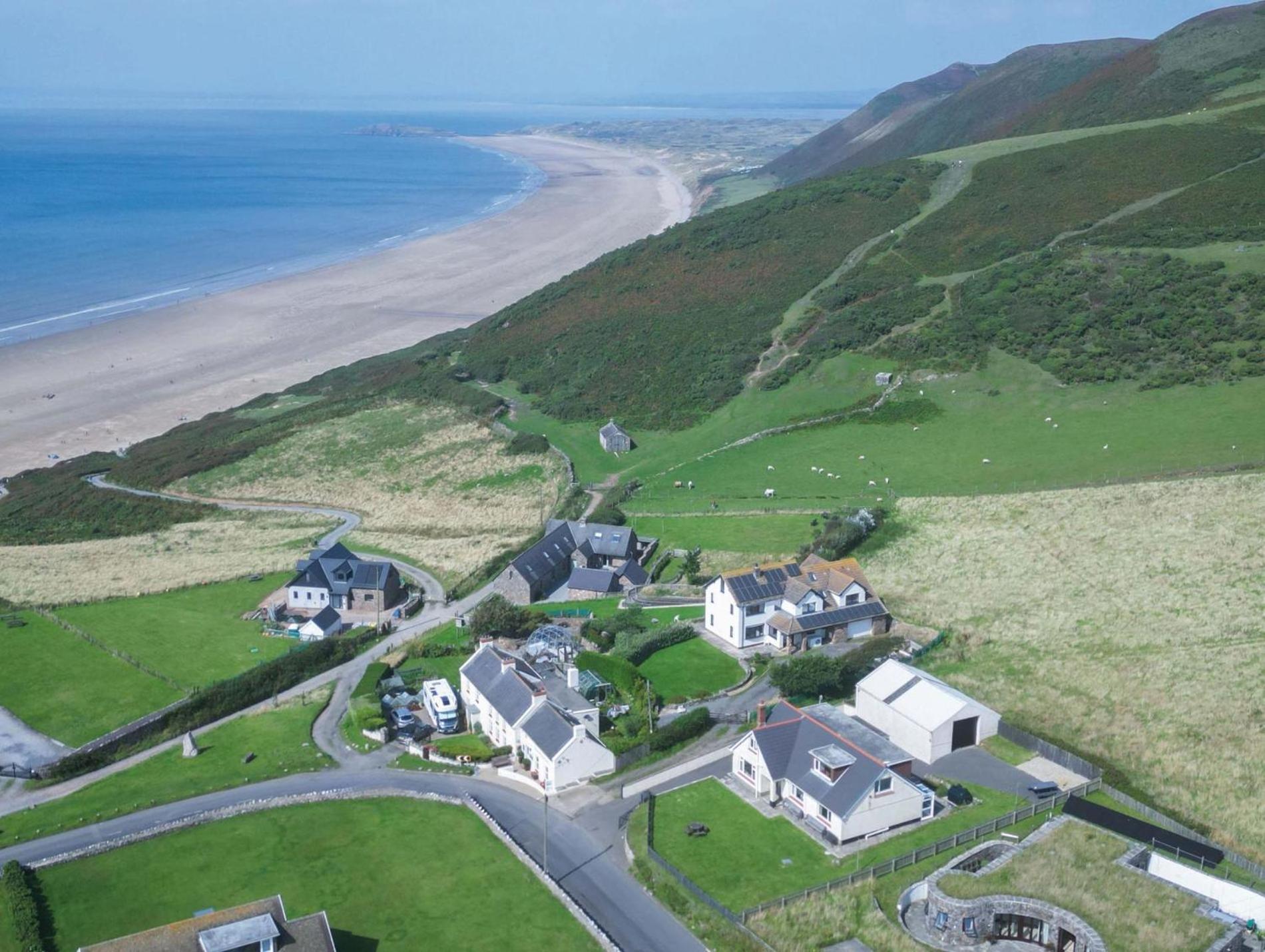 Carissima - 4 Bedroom House - Rhossili Exterior photo